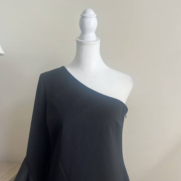 Women’s Trina Turk black dress size 2 NWT - Picture 5 of 9